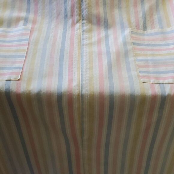 Vandenberg vintage long zipper light weight Robe. Size Medium, striped. Pockets - Picture 8 of 12